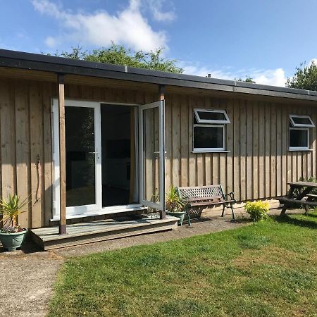 Kingfisher Glamping Cabin Bodmin Exterior photo